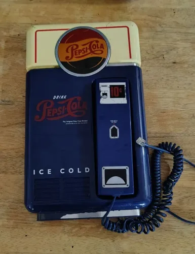Telefone da Pepsi anos antigo