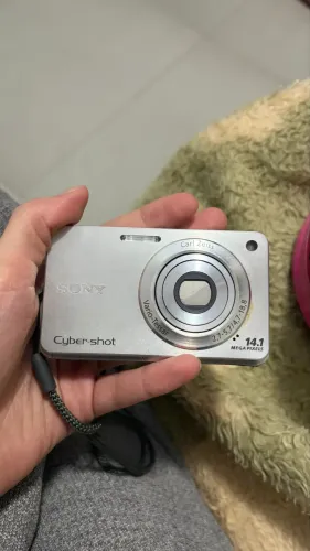 Sony Cyber-shot DSC-W350 prateada