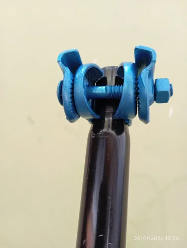 Canote de ferro com suporte pra banco