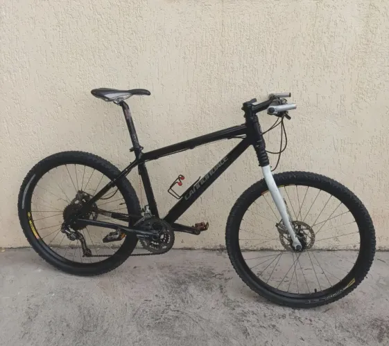 Bike Cannondale MTB aro 26 -17"