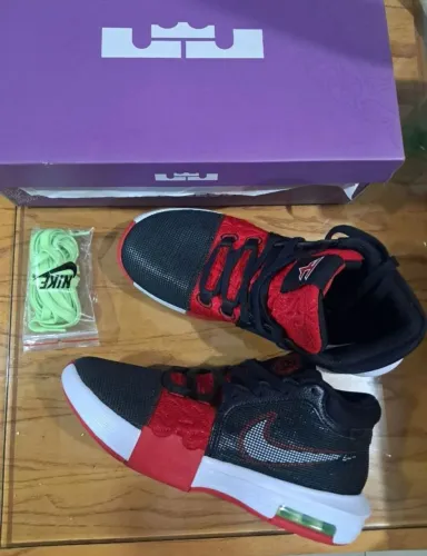 Nike LeBron Witness VIII FaZe