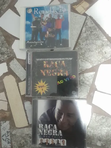 CDs grupo pagode