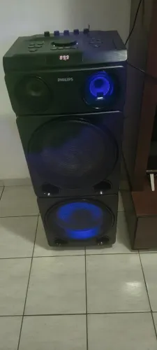 Caixa de som  bluetooth Party Speaker  TAX5509/78 Philips,com Rádio fm,USB, auxiliar 