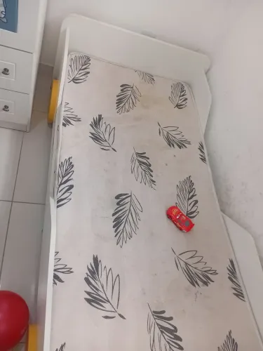 Cama infantil com colchão 200