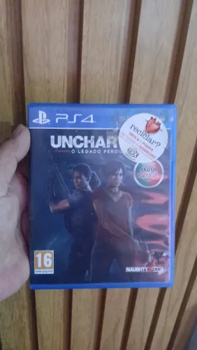 UNCHARTED PARA PS4