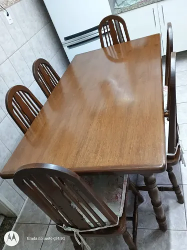 Mesa de jantar 6 cadeiras