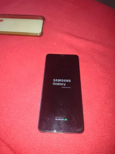 Celular Samsung A32. 4G 128GB+128HAM de Memória.