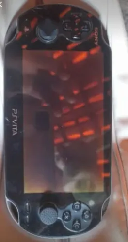 Ps vita modelo 1000 ( leia o anuncio )