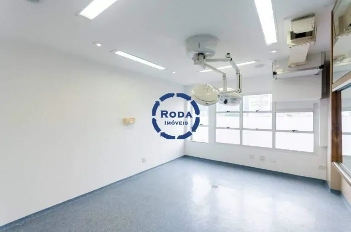 Unidade cirúrgica a venda em Santos, aceita financiamento, localizada no bairro Vila Mathi