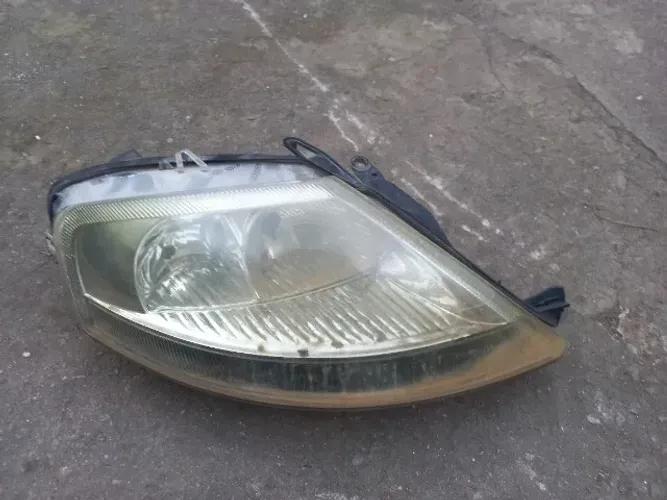 Farol de carro