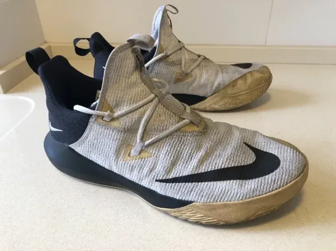 Tênis Nike Zoom Shift 2 - Tam. 47/48 (14 Us)