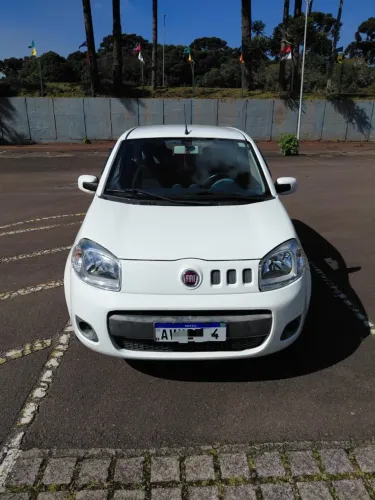 Fiat Uno Vivace 1.0 EVO Fire Flex 8V 3P 2013