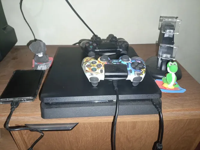 Ps4 slim desbloqueado completo