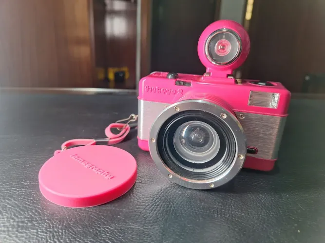 Lomography fisheye 2