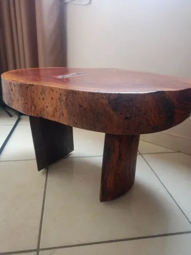 Mesa de Centro Rústica - Madeira Maciça 