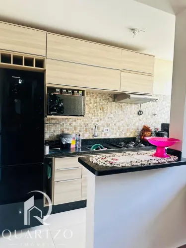 Apartamento reformado à venda no Jardim Alvorada Maringá/PR