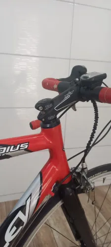 Bicicleta speed carbono