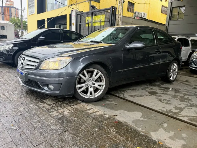 Mercedes-Benz CLC-200 Kompressor 1.8 184cv Aut. 2010
