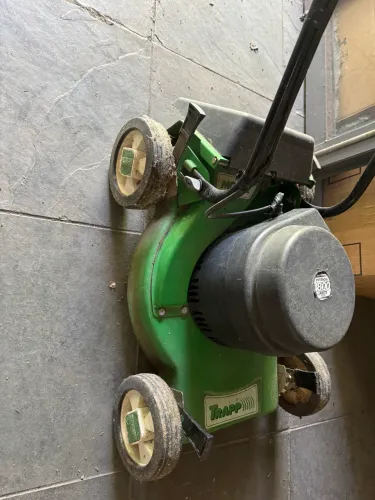 Cortador Grama 1.800Watts Trapp MC-40 