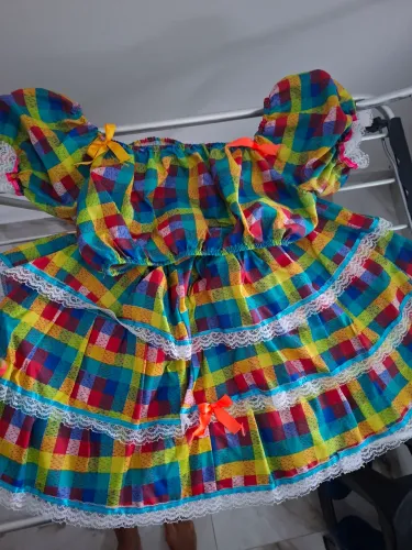Conjunto top e saia de festa junina 
