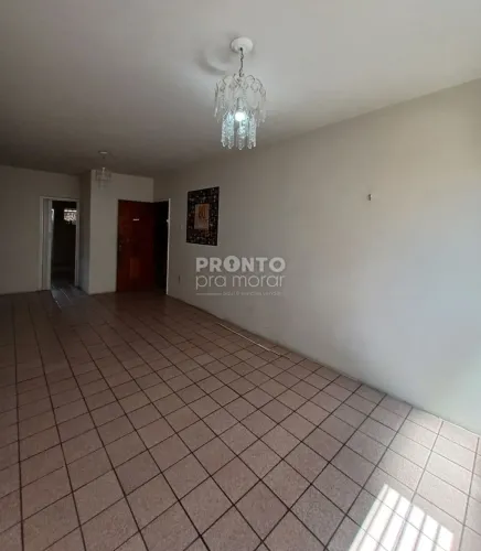 Apartamento com 3 quartos em Graças