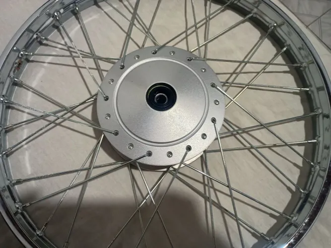 Vendo rodas raiadas da Pop110 ES