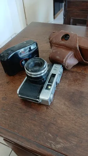 Máquinas fotográficas antigas