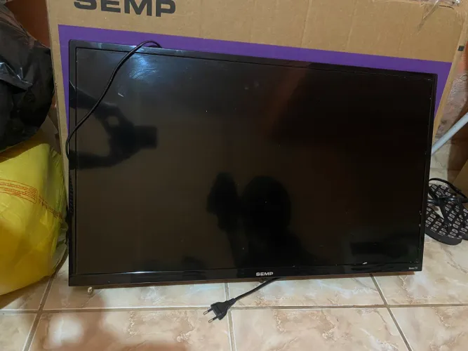 TV SMART SEMP 32