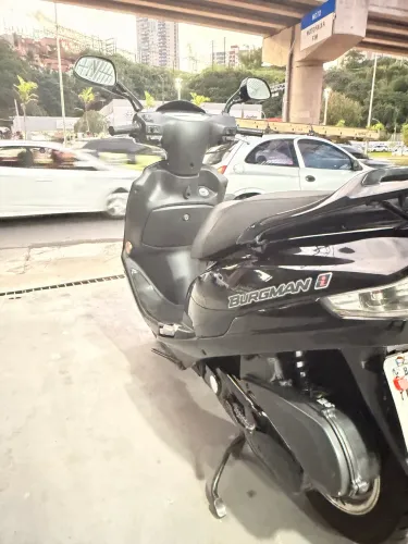 BURGMAN 2015 ÚNICO DONO -25.000km 