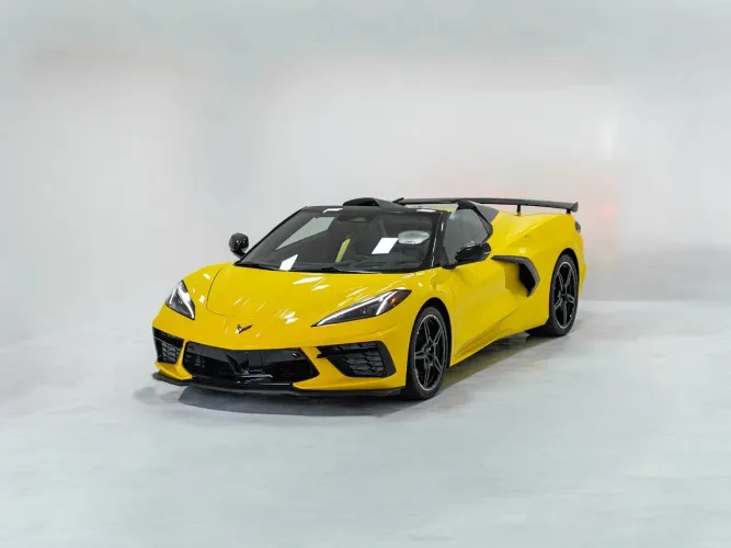 Chevrolet Corvette 6.2 V8 LT2 Gasolina Stingray Conversível AUT. 2025