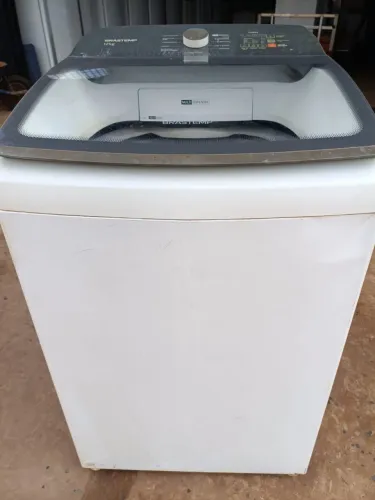Vende se máquina 