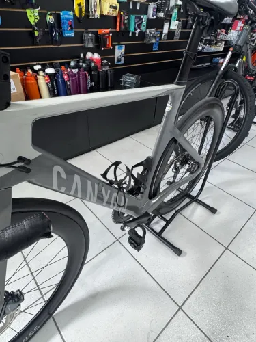 Canyon aeroad CF SL 8 ultegra - tamanho M