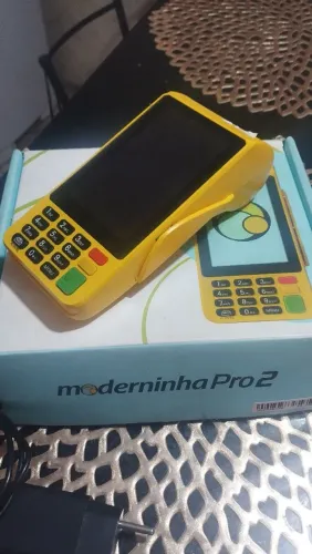 Máquina de cartão moderninha pro2 