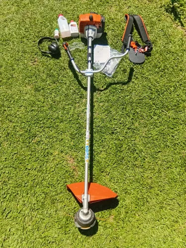 Roçadeira Stihl FS120