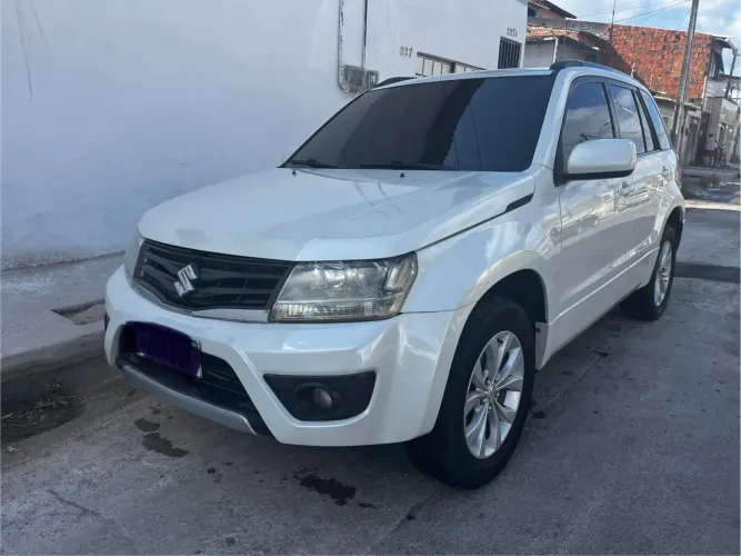 Suzuki Grand Vitara 2.0 16V 4x2/4x4 5P Aut. 2013