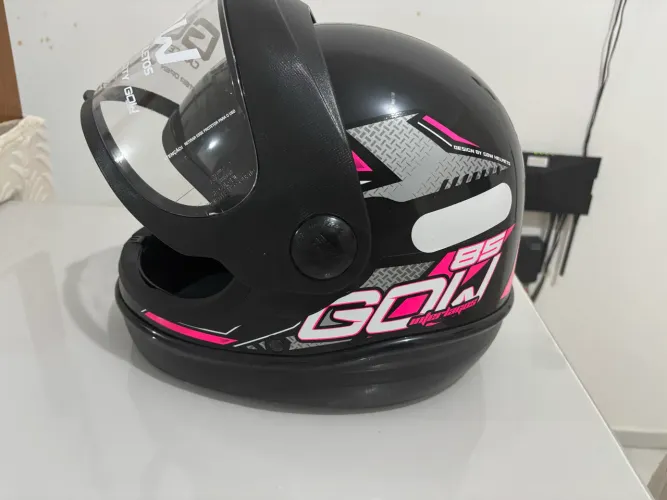Capacete Gow inter city lagos novo