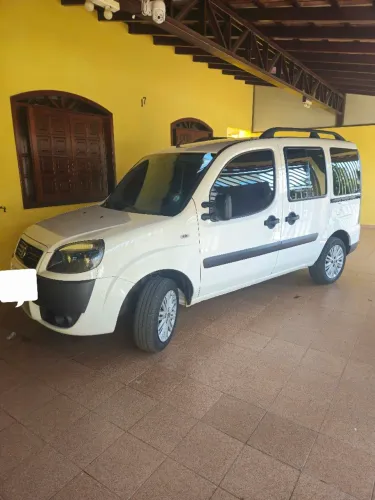 Fiat Doblo Essence 1.8 Flex 16V 5P 2019
