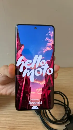 Celular Motorola Moto Edge 60 Fusion 256GB Novo