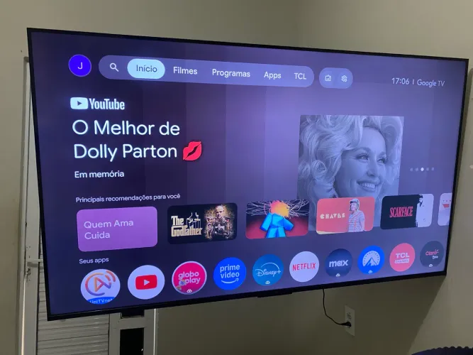 Televisão smart 55 polegadas 4k UHD Q LED GOOGLEE