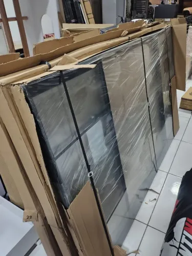 Janela alumínio preto nova 2m X 1,20