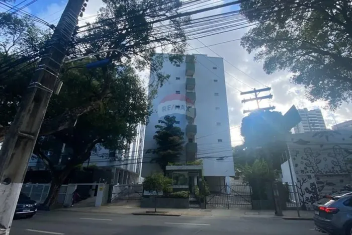 Apartamento à Venda no Bairro do Espinheiro - 110m² | 3 Quartos, 2 Suítes e 1 Vaga de Gara
