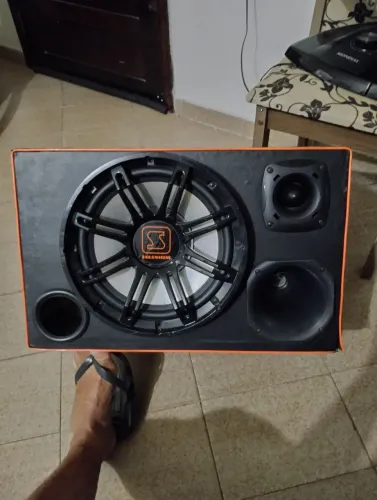 Vendo caixa trio Subwoofer +módulo Taramps 440
