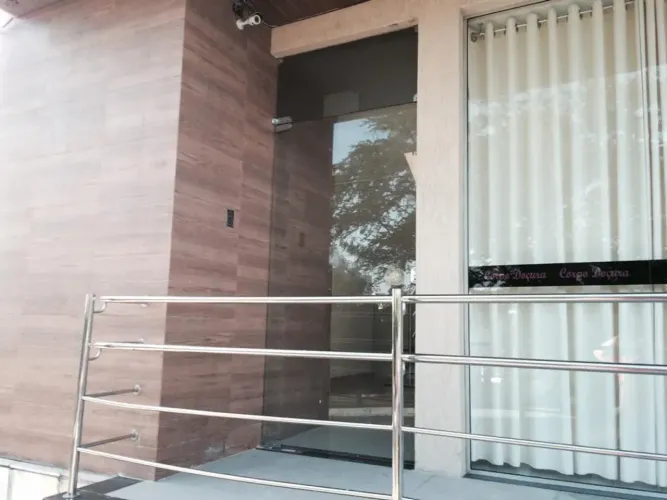 Excelente Predio Comercial na Candelaria - Esquina