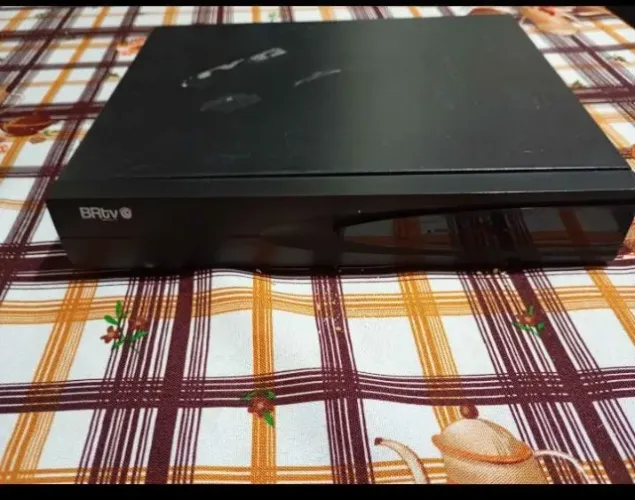 DVR BRTV 8 canais - sistema de Câmeras de segurança semi-novo