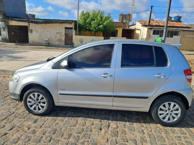 Volkswagen Fox City 1.0 MI/ 1.0mi Total Flex 8V 5P 2009