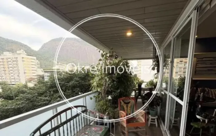 Apartamento : Padrão / Residencial / Jardim Botânico