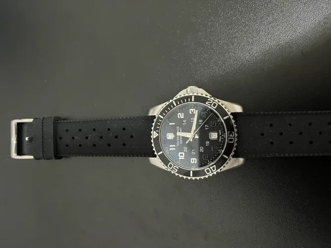 Relogio Victorinox maverick