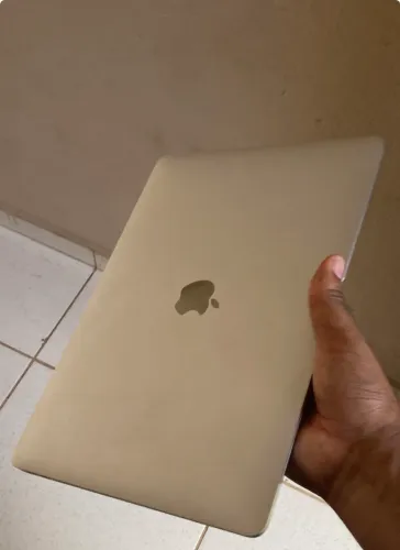 MacBook Air 2018 ( Leia com atenção )