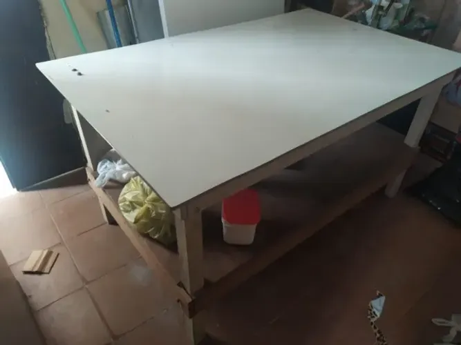 Mesa de Corte e Costura de tecidos confecção