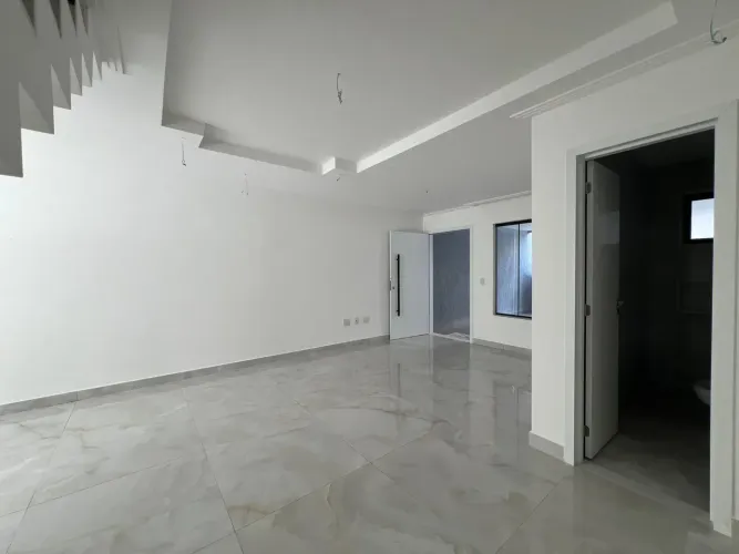 Casa 3 quartos sendo 3 suítes em Colina de Laranjeiras